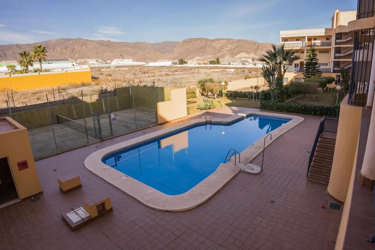Street Level Apartment. Swimming Pool, Wifi, Aguadulce  Apartamento