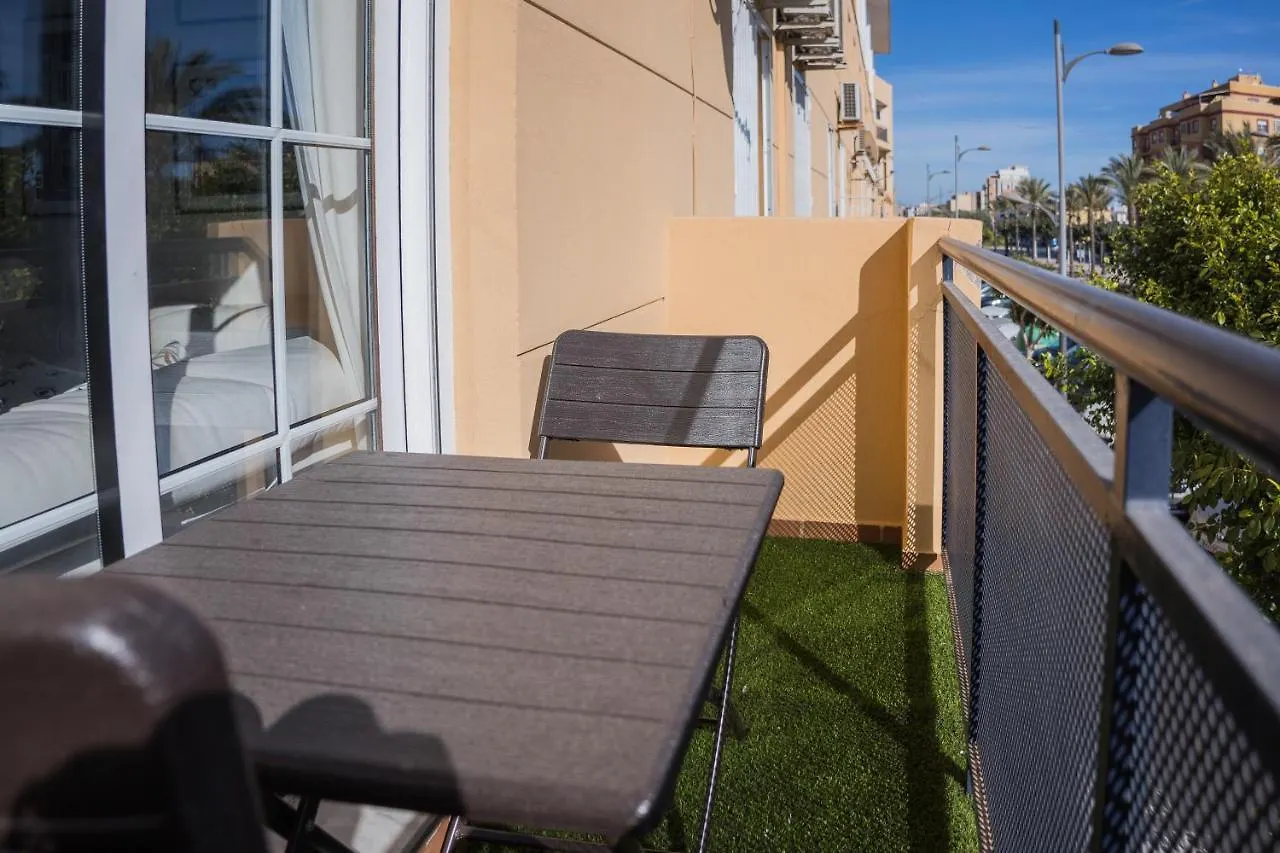 Apartamento Street Level Apartment. Swimming Pool, Wifi, Aguadulce  España